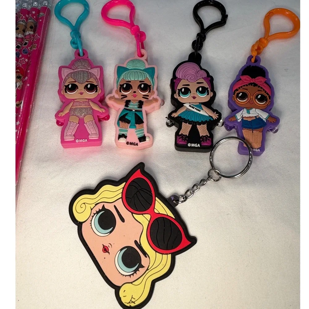 LOL Surprise 10 Pack Pencils and 5 Character Keychains Bundle MGA Entertainment‎
